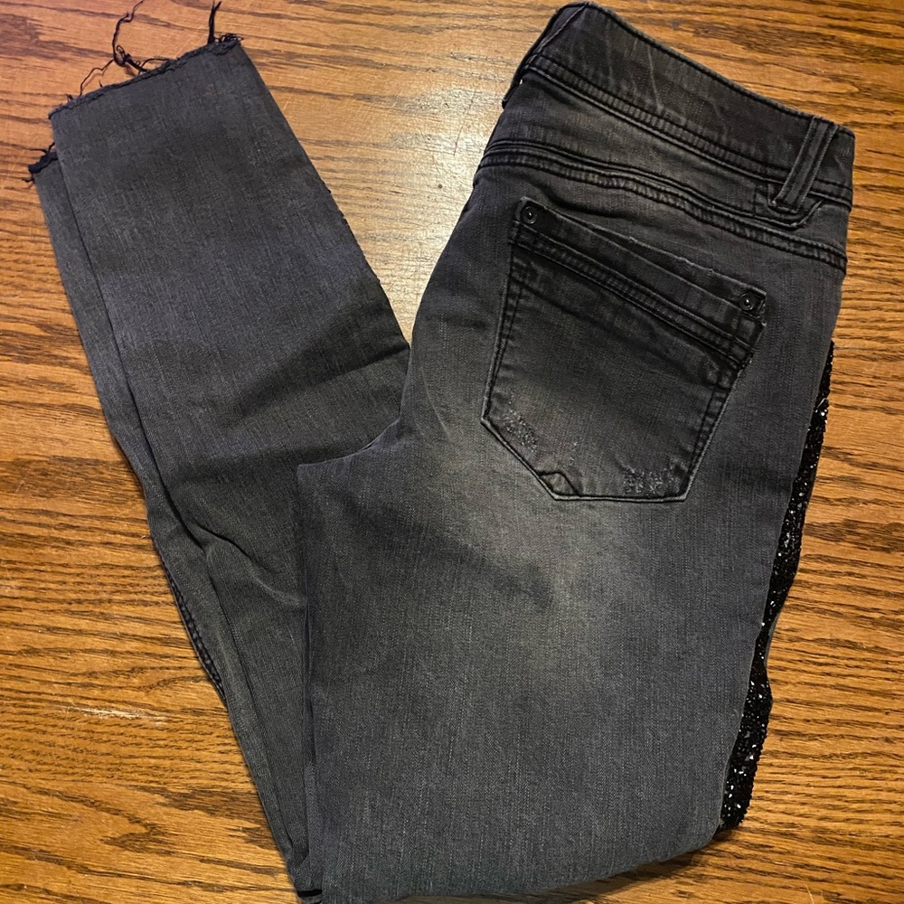 Black Jeans with beaded accents down the legs size 6